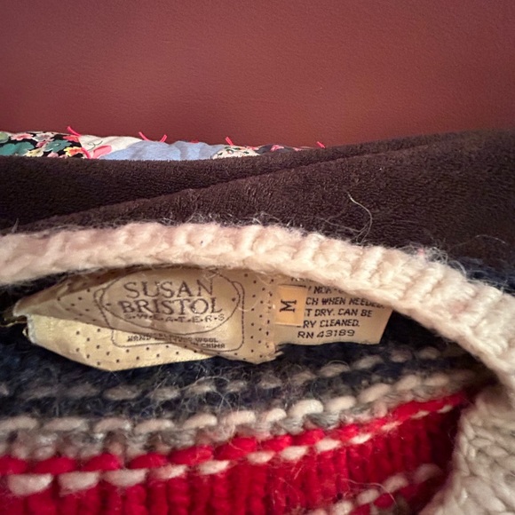 Vintage Susan Bristol Wool button down cardigan. - Picture 3 of 6